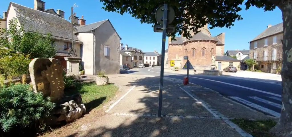 Visiter Saint Saturnin en Aveyron