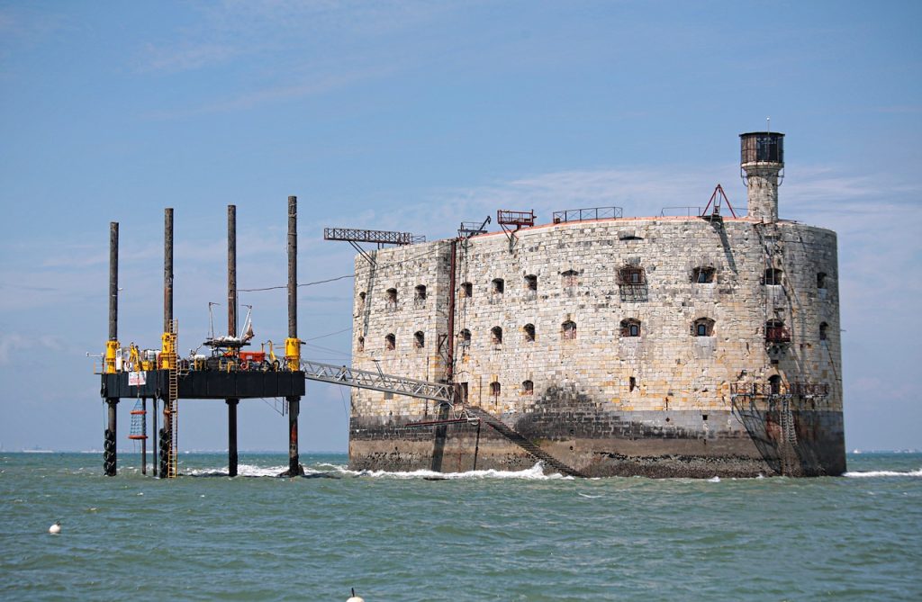 Une vue de fort Boyard en Charente-Maritime