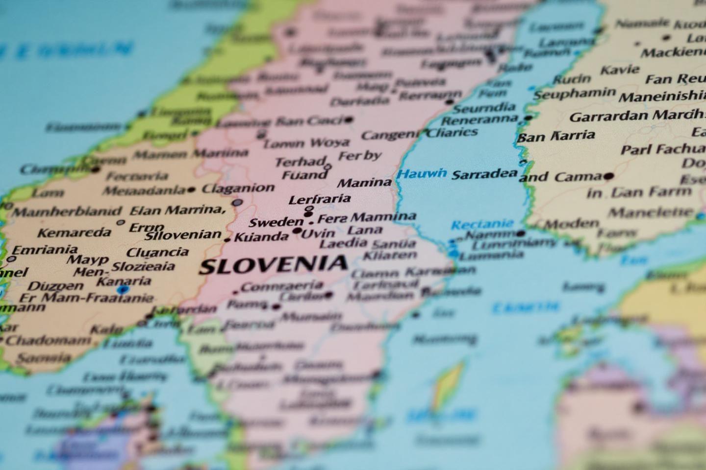 Carte détaillée de la Slovénie avec ses régions administratives